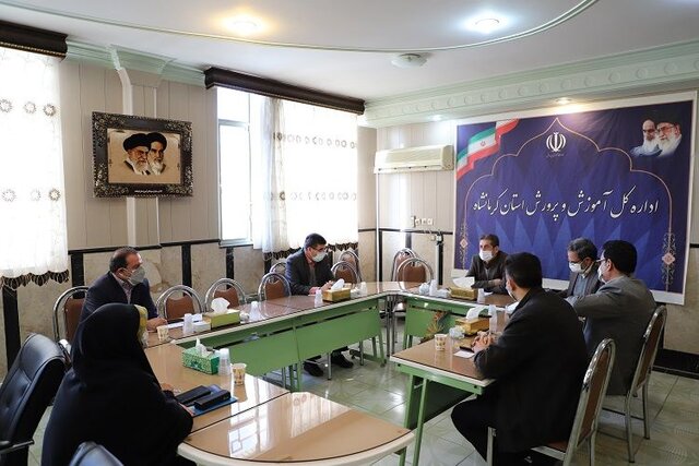 آموزش و پرورش باید در "جهاد تبیین" پیشرو باشد