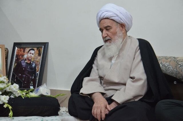 دستگاه قضایی با عاملان شهادت "پوریا نظری" برخورد قاطعانه داشته باشد