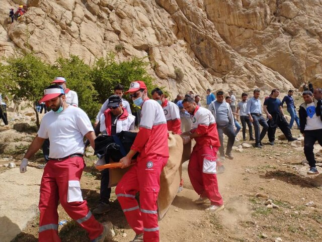 جسد جوان 30 ساله مفقود شده در کوه "شیرز" هرسین پیدا شد