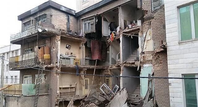 آرشیو مردم ساختمانهای ناایمن را گزارش کنند