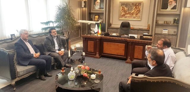 رایزنی استاندار برای افزایش پروازهای فرودگاه کرمانشاه