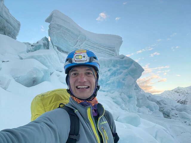 صعود در سکوت/ یک کرمانشاهی دیگر بر بام دنیا ایستاد