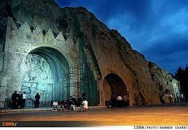 ثبت پنجم مرداد به عنوان "روز ملی کرمانشاه" در تقویم پیگیری شود
