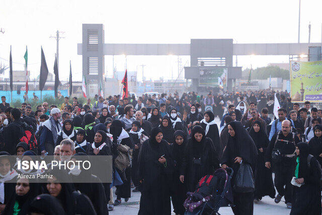 امداد رسانی به 4500 زائر "گرمازده" در مرز خسروی/ همه زوار سرپایی درمان شدند