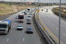 متوسط سرعت خودروها در جاده‌های سمنان ۱۰ کیلومتر بیشتر از میانگین کشوری‌ است