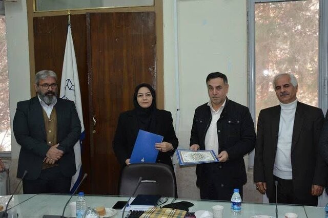 همکاری کتابخانه‌های عمومی کرمانشاه و دانشکده علوم اجتماعی گسترش می‌یابد