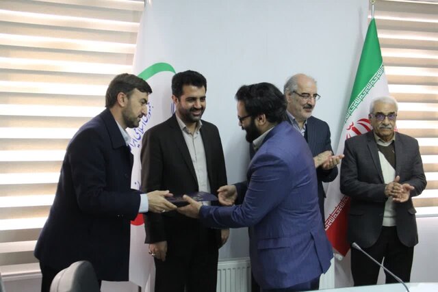 هنرمندانِ "زمان شناس" در تاریخ ماندگار میشوند