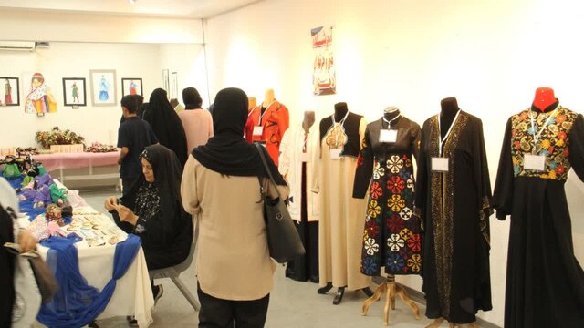 نمایشگاه "مُد و لباس" در کرمانشاه برپا شد