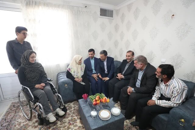 ۱۴ هزارمین واحد مسکونی "خانوارهای دارای ۲ معلول" کشور در کرمانشاه افتتاح شد