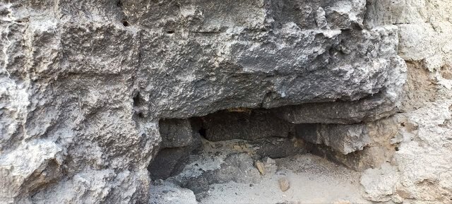 کشف ردپای مادها در تپه باستانی پاقلعه صحنه