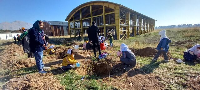 آغاز طرح سراسری کاشت یک میلیارد درخت در کرمانشاه