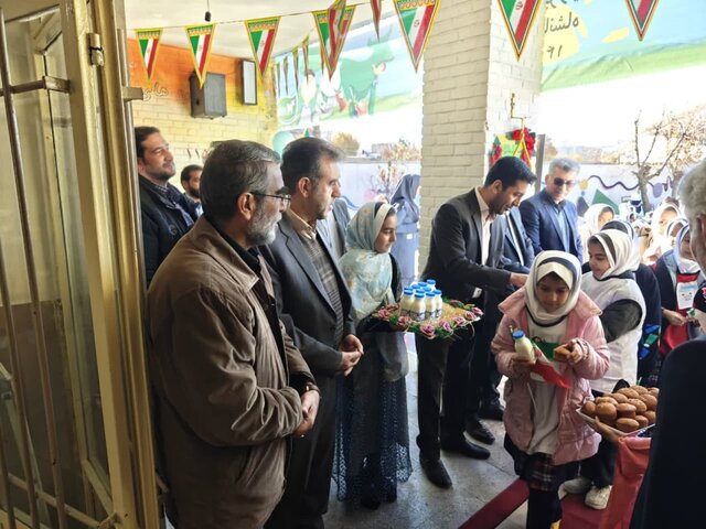 آغاز توزیع شیر رایگان در مدارس کرمانشاه