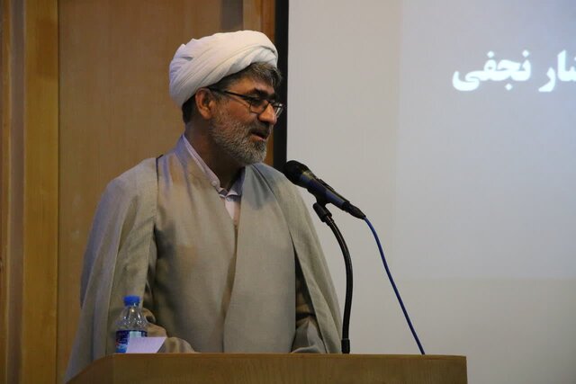 مسئول جدید نمایندگی مقام معظم رهبری در دانشگاههای کرمانشاه معارفه شد