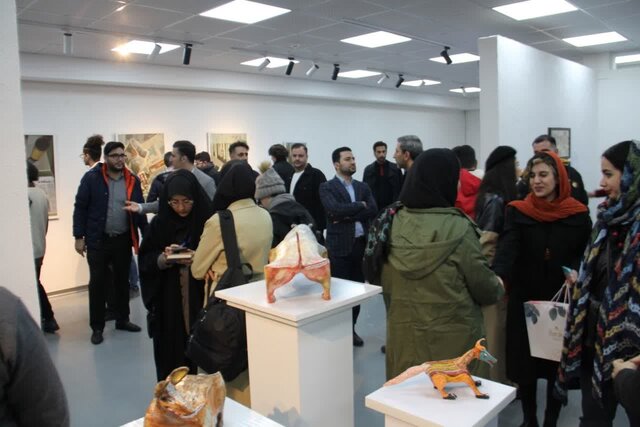 آغاز بهکار جشنواره هنرهای تجسمی "فجر" در کرمانشاه