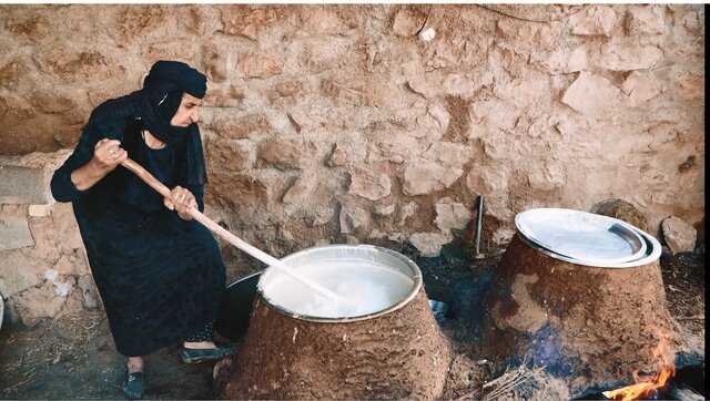 آیین سمنو پزان در روستای «کرتویج» کرمانشاه برگزار می‌شود