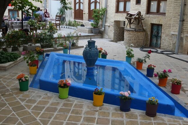 ۲ محور گردشگری در بافت تاریخی شهر کرمانشاه راه اندازی میشود ۲ محور گردشگری در بافت تاریخی شهر کرمانشاه راه اندازی میشود