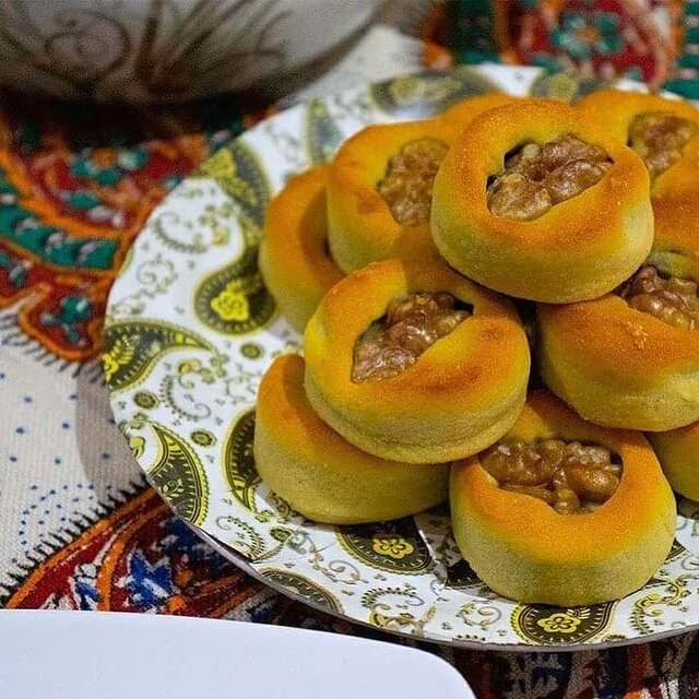 از عطر دلانگیز تا طعم ماندگار شیرینیهای محلی کرمانشاه