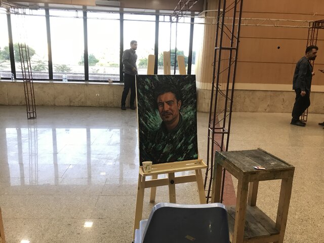 سوگواری اصحاب فرهنگ، هنر و رسانه کرمانشاه برای شهدای خدمت