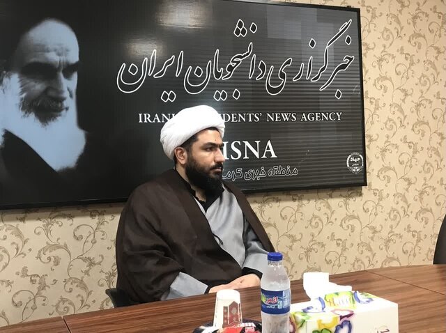 مساجد به نمازخانه تبدیل شدهاند/ باید افراد توانمند امور مساجد را در دست بگیرند