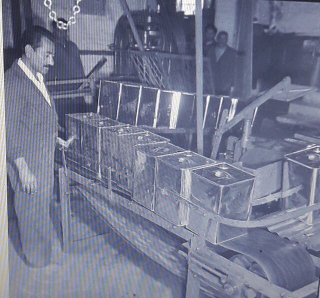 پیگیری برای بازدید مردم از موزه نفت کرمانشاه ادامه دارد پیگیری برای بازدید مردم از موزه نفت کرمانشاه ادامه دارد