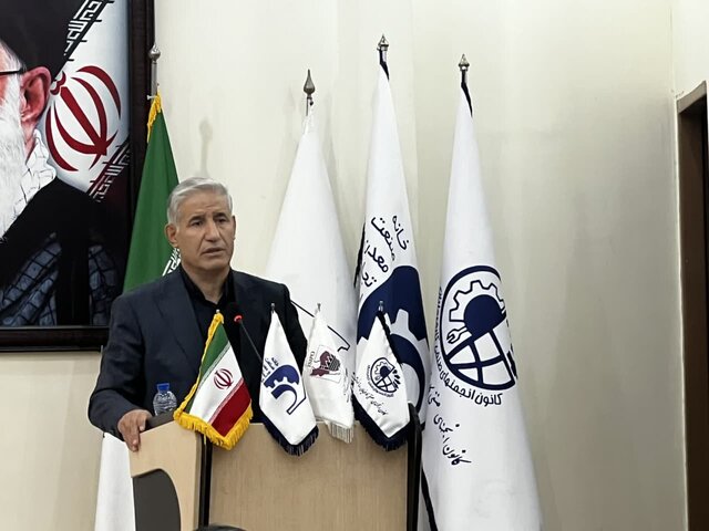 هماندیشی خانههای «صنعت، معدن و تجارت» غرب کشور برگزار شد