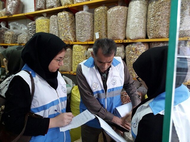 نظارت ۲۴۰ بازرس مرکز بهداشت کرمانشاه بر سلامت بازار رمضان و نوروز نظارت ۲۴۰ بازرس مرکز بهداشت کرمانشاه بر سلامت بازار رمضان و نوروز