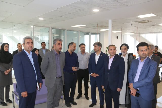 تا سال ۱۴۰۸ باید ۳۰ هزار شرکت دانش بنیان در کشور راه اندازی شود