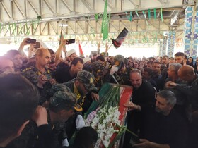 پیکر مطهر ۲ شهید مدافع وطن در کرمانشاه تشییع شد
