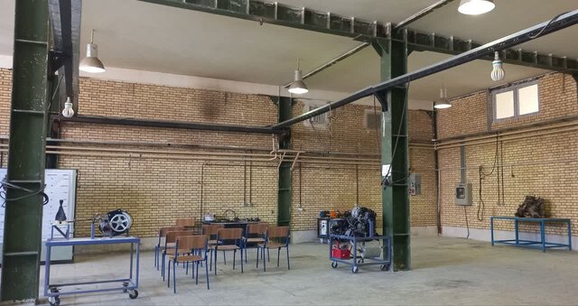 باید از امروز به فکر پرورش نیروی انسانی مورد نیاز آینده صنایع باشیم