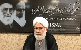 آیت‌الله نریمانی: یوم‌الله ۱۳ آبان آغازی برای نمایان کردن چهره واقعی آمریکا بود