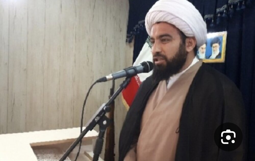 امام جمعه موقت کرمانشاه: نوسان قیمت‌ها باعث گلایه‌مندی مردم شده است