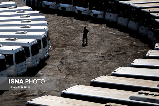 رئیس کانون انجمن‌های صنفی رانندگان: حقوق رانندگان کفاف ۱۲ تا ۱۵ روز زندگی آنها را می‌دهد