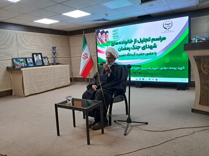  امام جمعه کرمانشاه: آرامش بازار در اوج جنگ رمضان را شاهد بودیم 