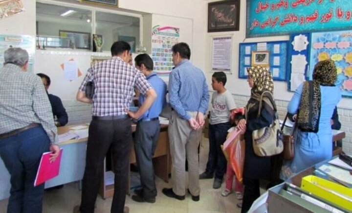 خط‌ونشان برای مدارس متخلف کرمانشاه/ دریافت وجه هنگام ثبت‌نام؛ ممنوع