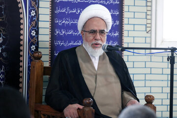  امام جمعه کرمانشاه: حمایت از مدارس علمیه خواهران ضروری است