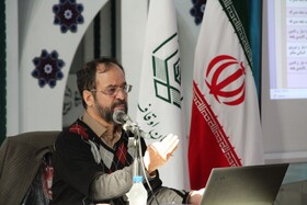 بقاع متبرکه باید به کانون‌های جریان‌ساز فرهنگی و قطب‌های گردشگری مذهبی تبدیل شوند