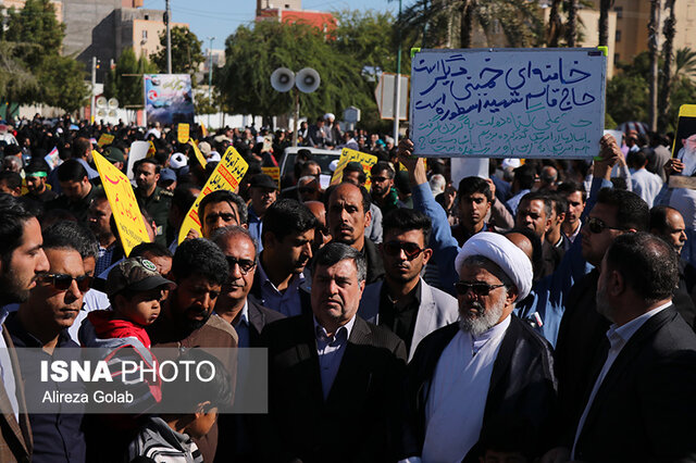 راهپیمایی «مقاومت علیه آمریکا» در بندرعباس