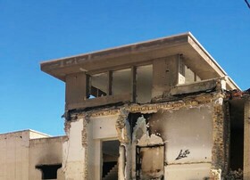 ساختمان فرسوده مرکز شهر بندرعباس تخریب شد