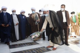 بزرگداشت اقامه اولین نماز جمعه پس از انقلاب اسلامی در بندرعباس