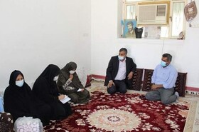 والدین و همسران شهدا اسوه صبر و استقامت هستند