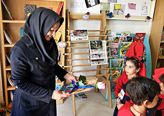 دریانورد سرپرست کتابخانه‌های عمومی استان هرمزگان شد