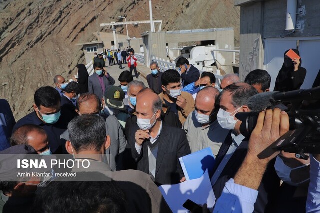 از بازدید وزیر نیرو از مناطق سیل زده هرمزگان تا ارسال بزرگترین محموله کمک رسانی از بازدید وزیر نیرو از مناطق سیل زده هرمزگان تا ارسال بزرگترین محموله کمک رسانی