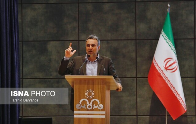 روزانه حدود ۴۵ میلیون لیتر بنزین به سبد سوخت کشور تزریق می کنیم