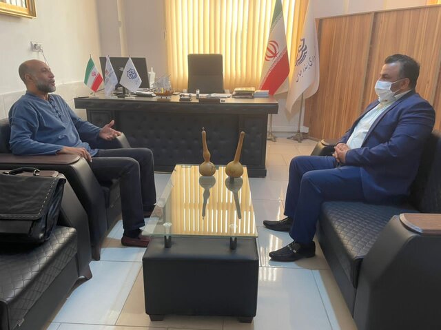 یک هرمزگانی ساز "شیکرا" را ابداع کرد