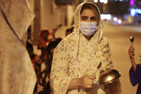 مراسم قاشقزنی در محلهی شمیلیهای بندرعباس