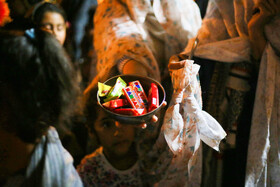 مراسم قاشق‌زنی در محله‌ی شمیلی‌های بندرعباس