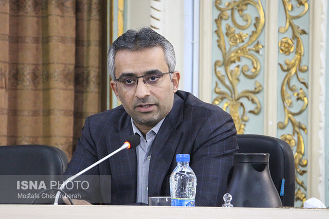 اعزام پزشکان متخصص به هرمز/خدمات‌دهی داروخانه هرمز باید شبانه روزی باشد