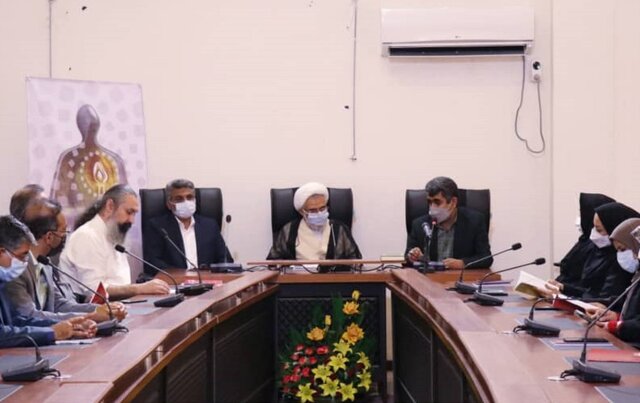 باید به دنبال رمز ماندگاری حافظ، مولوی و سعدی در طول تاریخ باشیم