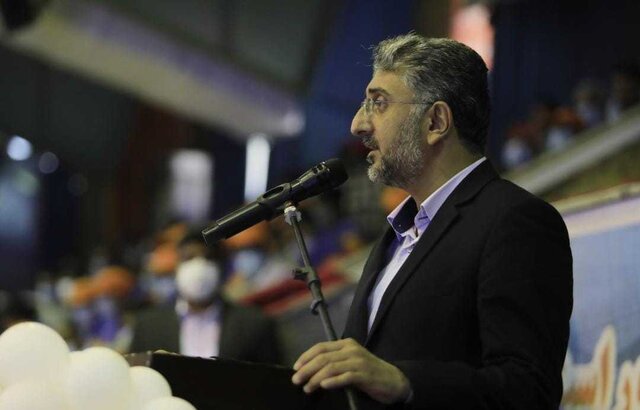 جامعه بدون کارگر قطعا امکان هیچ توسعه و رشدی در آن میسر نیست