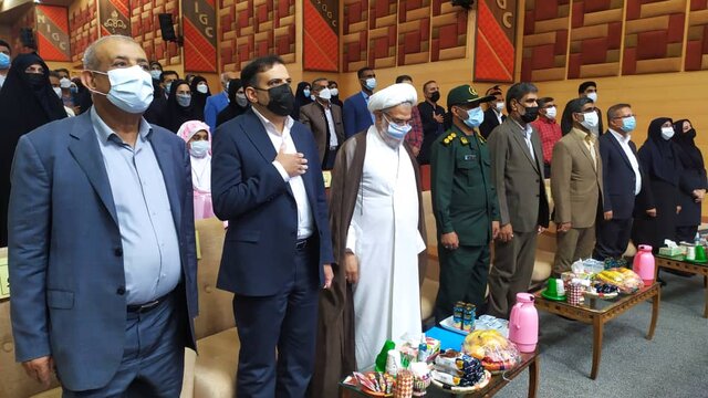 با رها کردن معلمان و بی تفاوتی به آنان جامعه به درستی رشد نمی‌کند